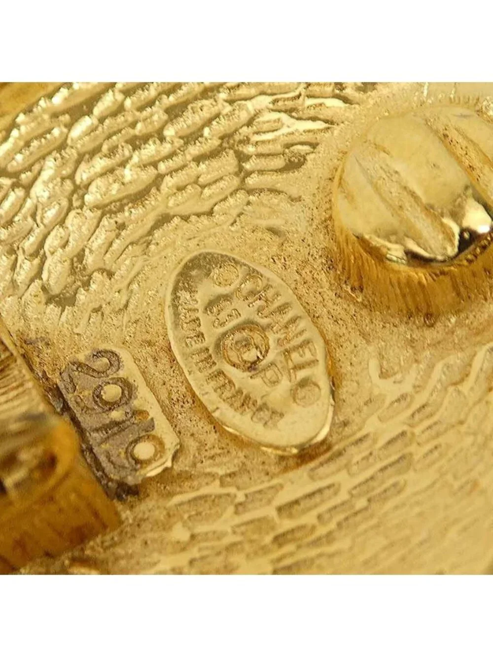 Chanel Earrings CC Logo